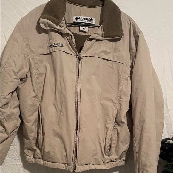 Columbia Men's Tan Performance Jacket - Picture 1 of 1